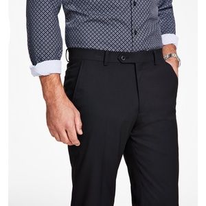 Alfani Mens Dress  Pants 42W32L Black Regular  Fit Stretch Solid .New.
